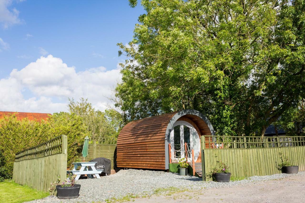 Buttles Glamping Pod Hotel Saundersfoot Exterior photo